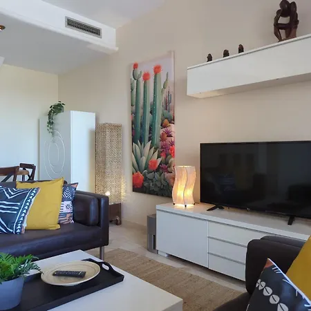 Seafront Duplex Penthouse Lejlighed *
