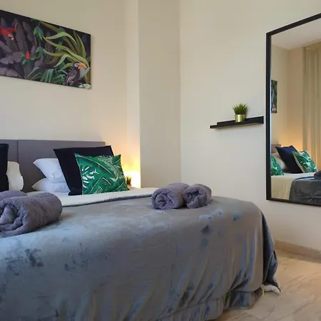 Seafront Duplex Penthouse Lejlighed