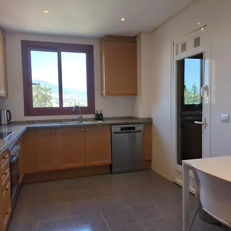 Seafront Duplex Penthouse *